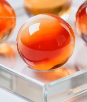  透明方盘上的彩色圆球4848#竖屏 	 