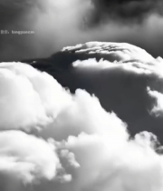  天空云雾缭绕景象2620#竖屏 	 