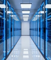  数据中心服务器机房走廊(3)5347#竖屏 	 