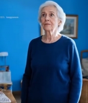  室内惊讶表情的白发老人6273#竖屏 	 