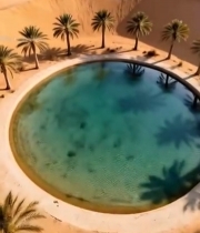  沙漠中的绿洲俯瞰景象5592#竖屏 	 