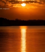  湖面夕阳落日景象2469#竖屏 	 