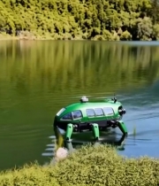  湖面绿色科技设备5405#竖屏 	 