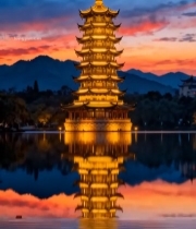  湖边古塔夜景倒影1516#竖屏 	 