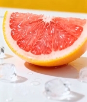  红心柚切片搭配冰块特写7692#竖屏 	 