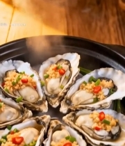  热气腾腾的蒜蓉生蚝美食素材2486#竖屏 	 