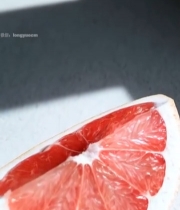  切开的红心柚特写素材3657#竖屏 	 