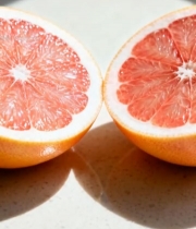  切开的红心柚特写(6)6043#竖屏 	 