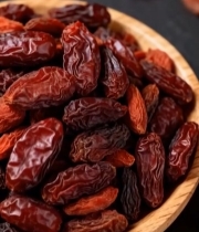  木碗中红枣与枸杞特写6622#竖屏 	 