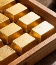  木盒中摆放的金砖素材1246#竖屏 	 