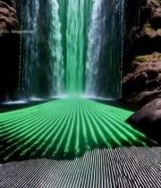  科技感瀑布与二进制代码背景7435#竖屏 	 