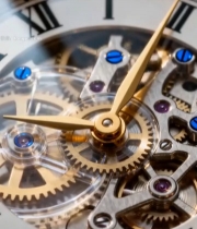  机械手表内部齿轮特写1436#竖屏 	 