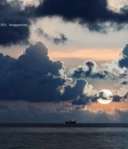  海上日落夕阳与渔船景象847#竖屏 	 