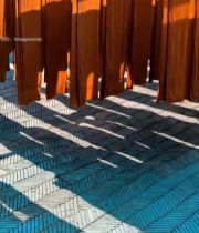  户外晾晒的橙色布料3363#竖屏 	 