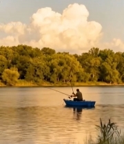  湖面小船垂钓者自然风光7215#竖屏 	 