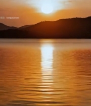  湖面夕阳全景4356#竖屏 	 