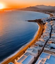  海滨小镇日落航拍全景(1)3248#竖屏 	 