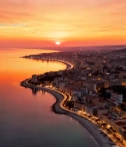  海滨城市日落航拍全景3017#竖屏 	 