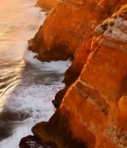  海岸红色悬崖与海浪景观4947#竖屏 	 