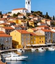  海岸城镇彩色建筑与钟楼景观7844#竖屏 	 