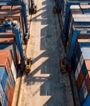  港口集装箱堆场俯瞰7869#竖屏 	 