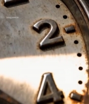  复古时钟微距特写1397#竖屏 	 