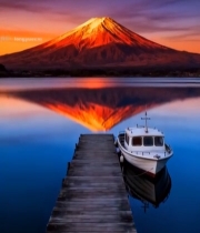  富士山湖畔码头船只风景4807#竖屏 	 