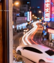  窗边夜景咖啡与花卉4775#竖屏 	 