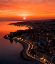  城市海岸日落航拍全景6432#竖屏 	 