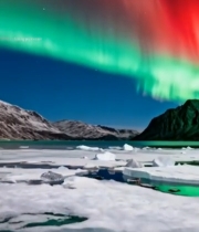  北极冰川上空的极光景观6386#竖屏 	 