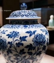  博物馆青花瓷罐特写5219#竖屏 	 