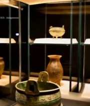  博物馆内青铜文物展示5370#竖屏 	 