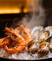  冰盘上的虾和贝类海鲜4674#竖屏 	 