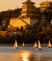  北京颐和园夕阳下帆船景象4569#竖屏 	 